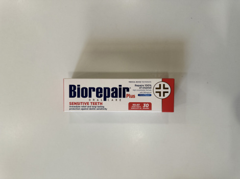 Зубна паста Biorepair Plus "Професійне позбавлення чутливості", 75 мл
