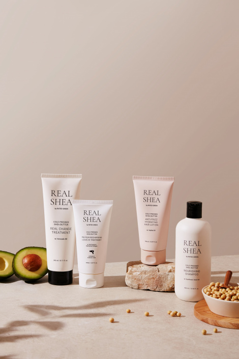 Живильна маска для волосся з маслом ши Rated Green RATED GREEN REAL SHEA COLD PRESSED SHEA BUTTER REAL CHANGE TREATMENT, 240 мл