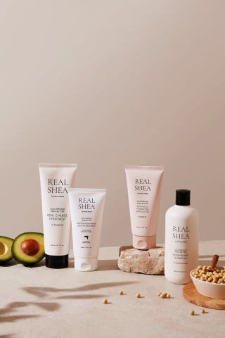 Живильна маска для волосся з маслом ши Rated Green RATED GREEN REAL SHEA COLD PRESSED SHEA BUTTER REAL CHANGE TREATMENT, 240 мл